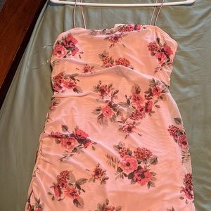 Ruched floral print dress